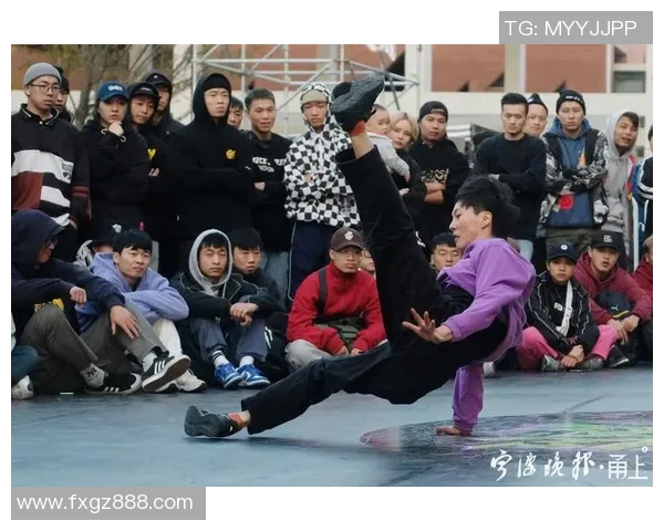 成都攀岩队在世界街舞大赛中的个人能力表现精彩点评与分析